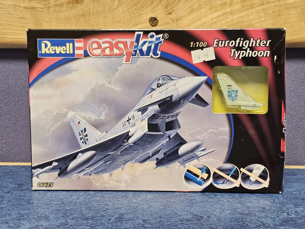 Revell Easy Kit 1-1000 Eurofighter Typhoon
