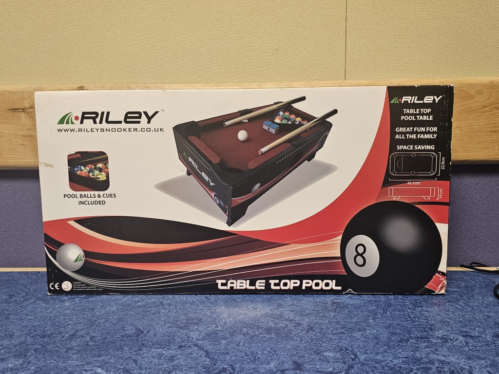 Riley Table Top Pool 45.7cm x 22.9cm